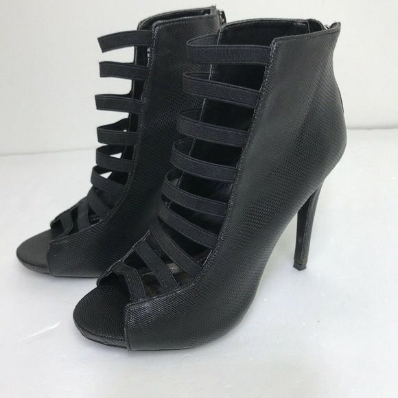 Steve Madden Women's Black Faux Leather High Pump STORI Heels Size 7 - Picture 2 of 9